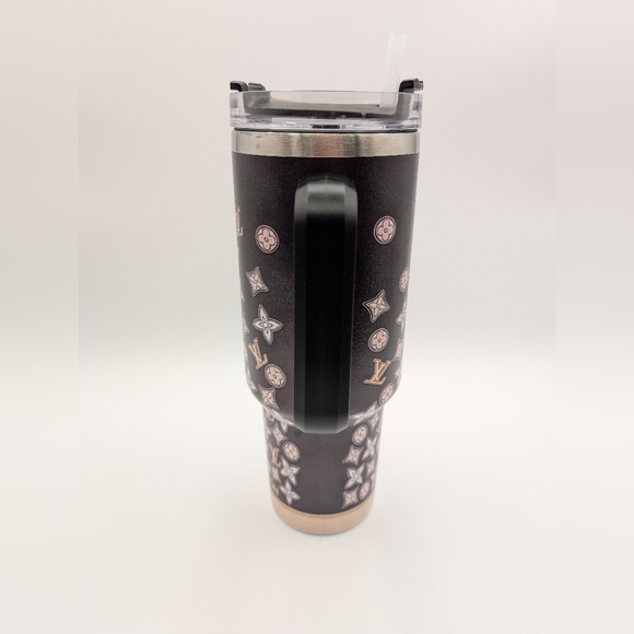 Stanley LV Louis Vuitton Cup - Picture 5 of 8